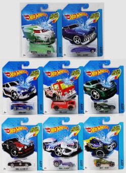 HOT WHEELS HW AUTO METALOWE 1:64 7854 NN