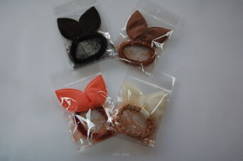 IX GUMKA DO WŁOSÓW (12) USZKA (A)