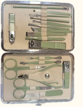 ZESTAW DO PAZNOKCI ETUI PASTEL ZIELONY 10X15 4805