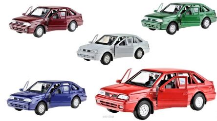 AA WELLY AUTO Z EPOKI PRL POLON CARO 1:34 NN