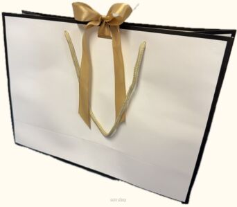 @@ TOREBKA PREZENT RAMKA ŻÓŁ/CZAR 25X32 (10) 4773